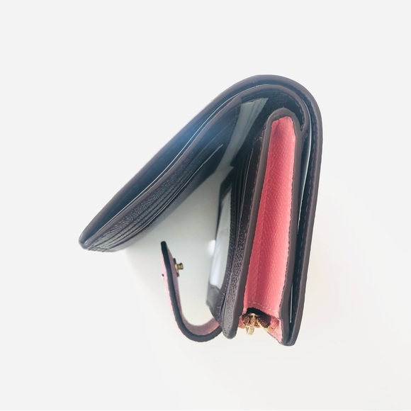 Coach Medium Corner Zip Wallet in Bubblegum Pink - Picture 3 of 5